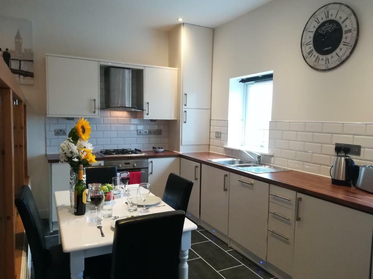 Stunning, 2 Bedroom, Ground Floor Apartment, Uplands, Суонси Экстерьер фото